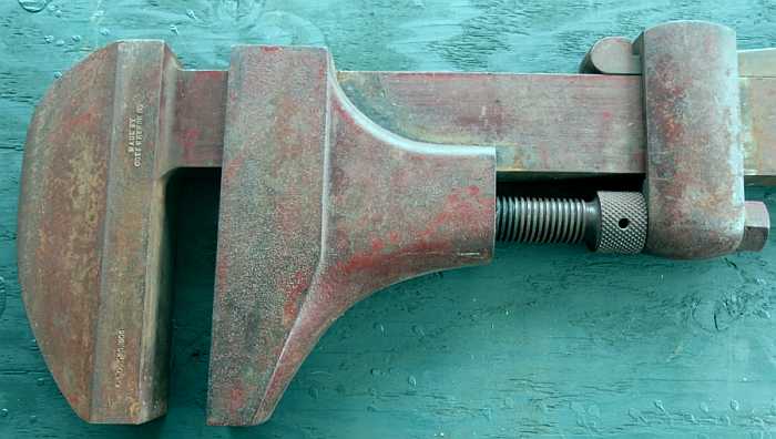 Pipe Wrench Head Adapter – Lowell Corporation