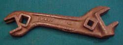 Peoria D421 Wrench Image